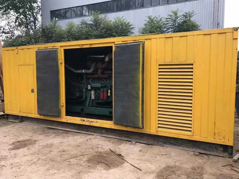 双台子柴油发电机组滤清器内充满机油但压力不足如何进行故障排查？