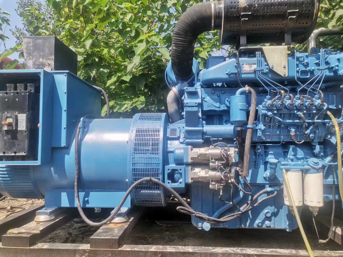 双台子详细说明降低 800kW 柴油发电机输出电流波动的方法